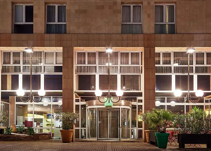 ibis Styles Toulon Centre Port
